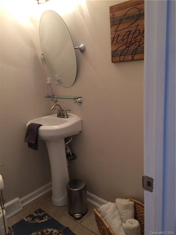 Tega Cay - Residential