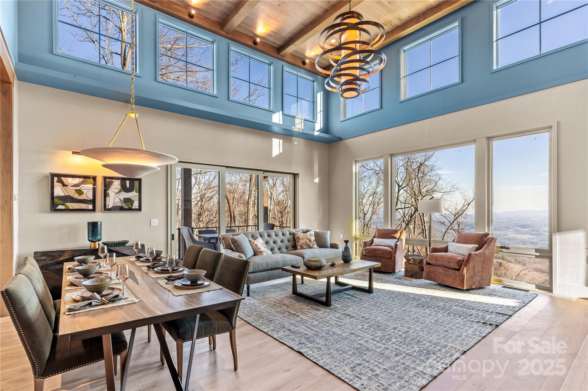432 E Garden Trail