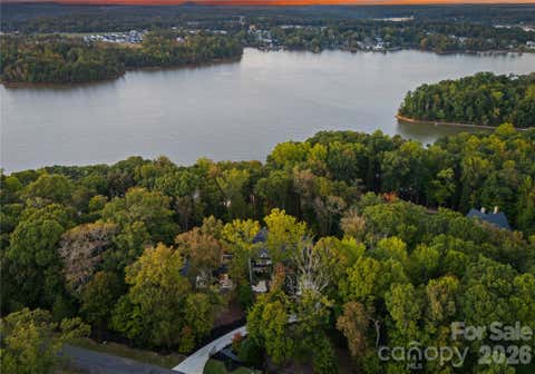 Photo of 13702 Sage Thrasher Lane, Charlotte, NC 28278 (MLS # 4405841)