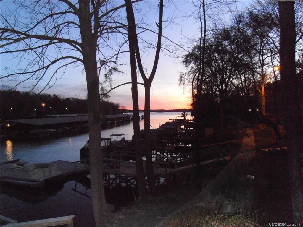 Tega Cay - Residential