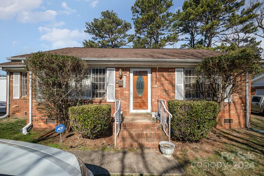 Great Investment Opportunity - 3 Beds 1 Bath with new walk-in shower - New HVAC - Don't Miss Out On The Opportunity.