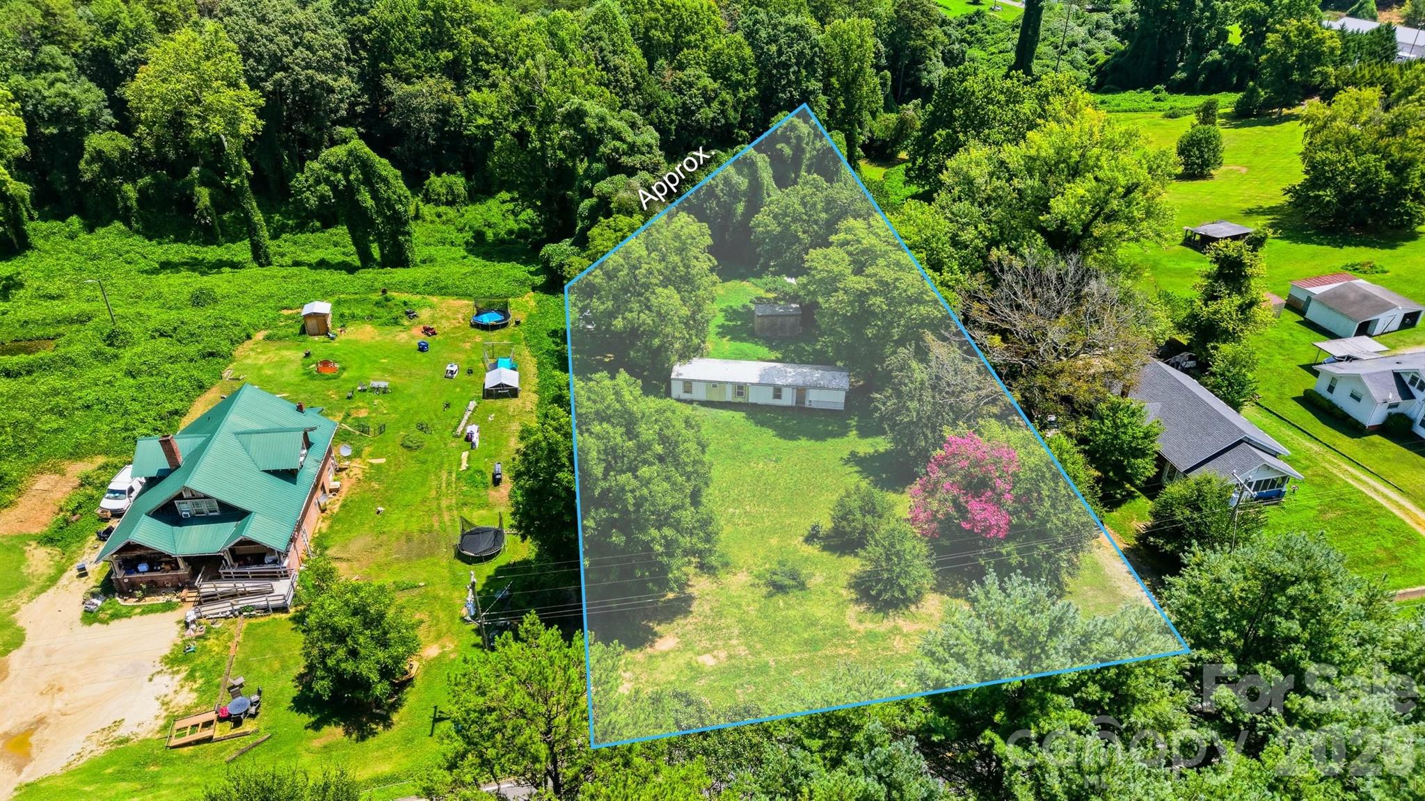 136 South Main Street, Granite Falls, NC, 28630