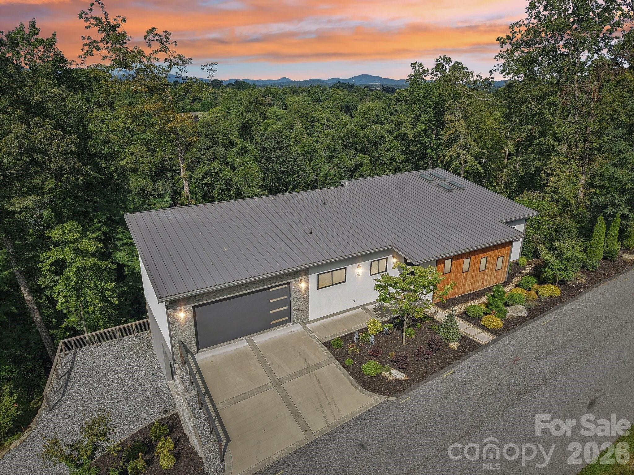 Laurel Spring - Residential