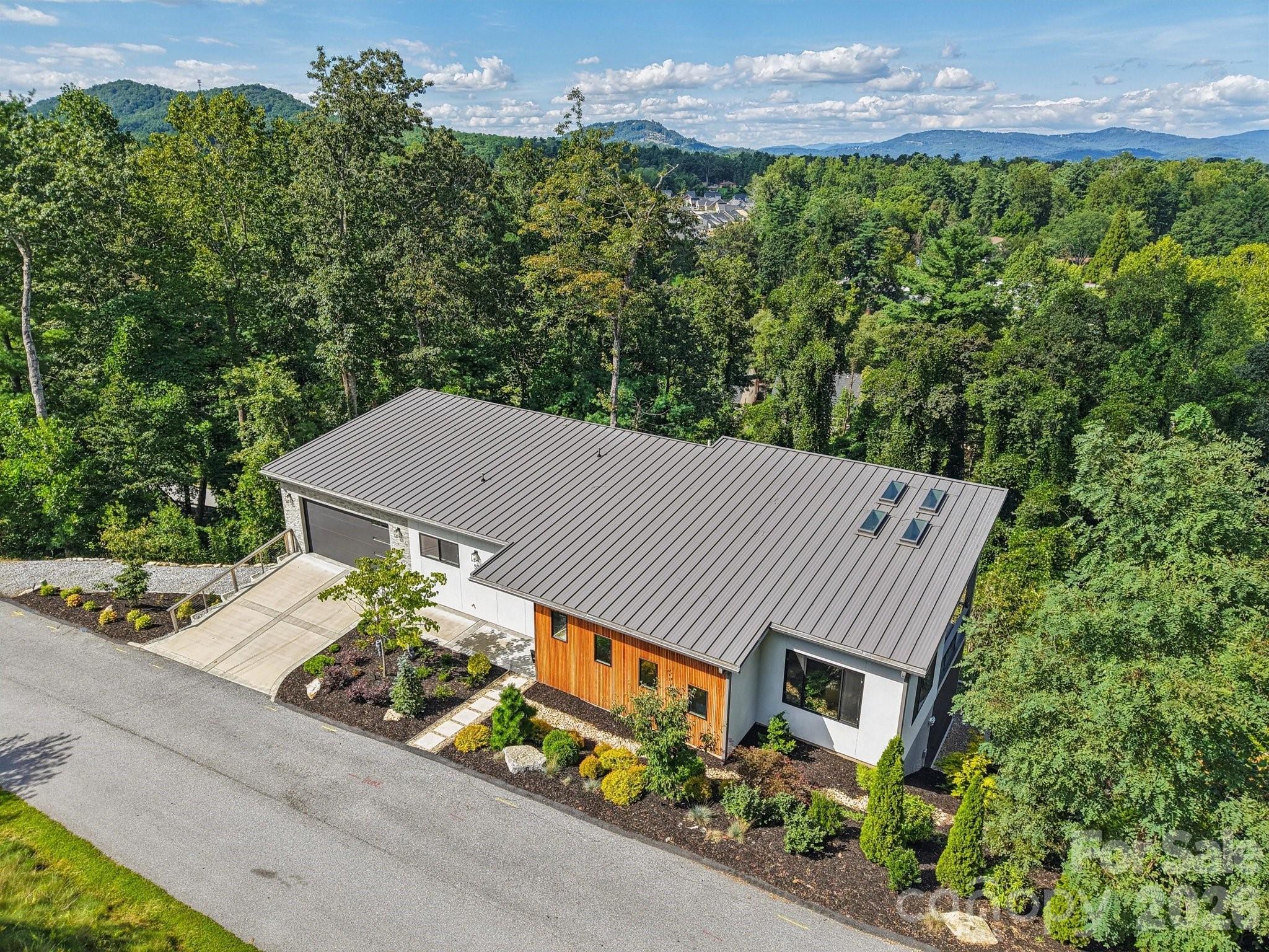 Laurel Spring - Residential