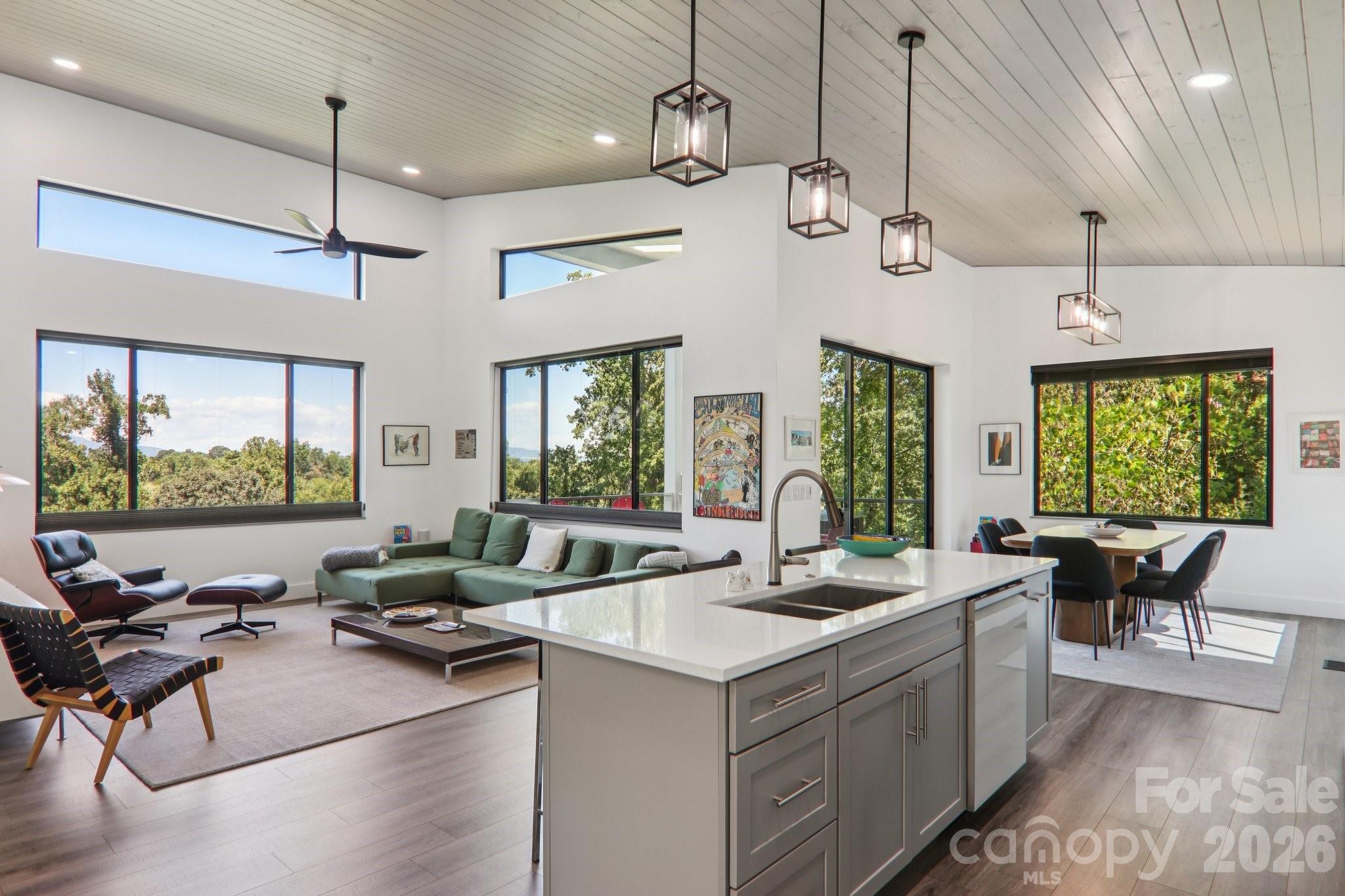 Laurel Spring - Residential