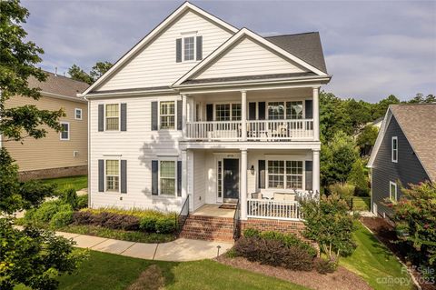 Photo of 9715 Daufuskie Drive, Charlotte, NC 28278 (MLS # 4053030)