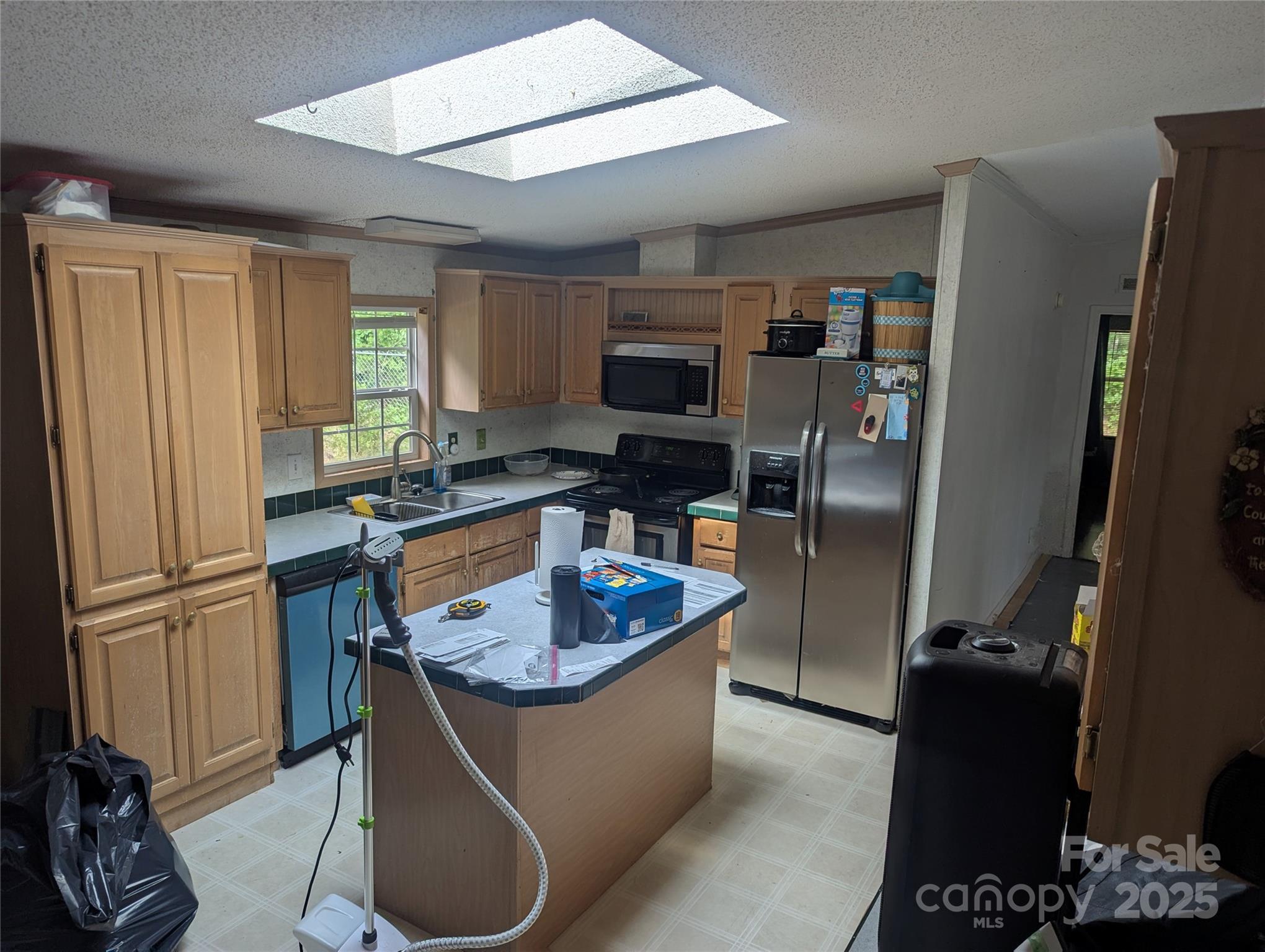 5324 Weblee Court