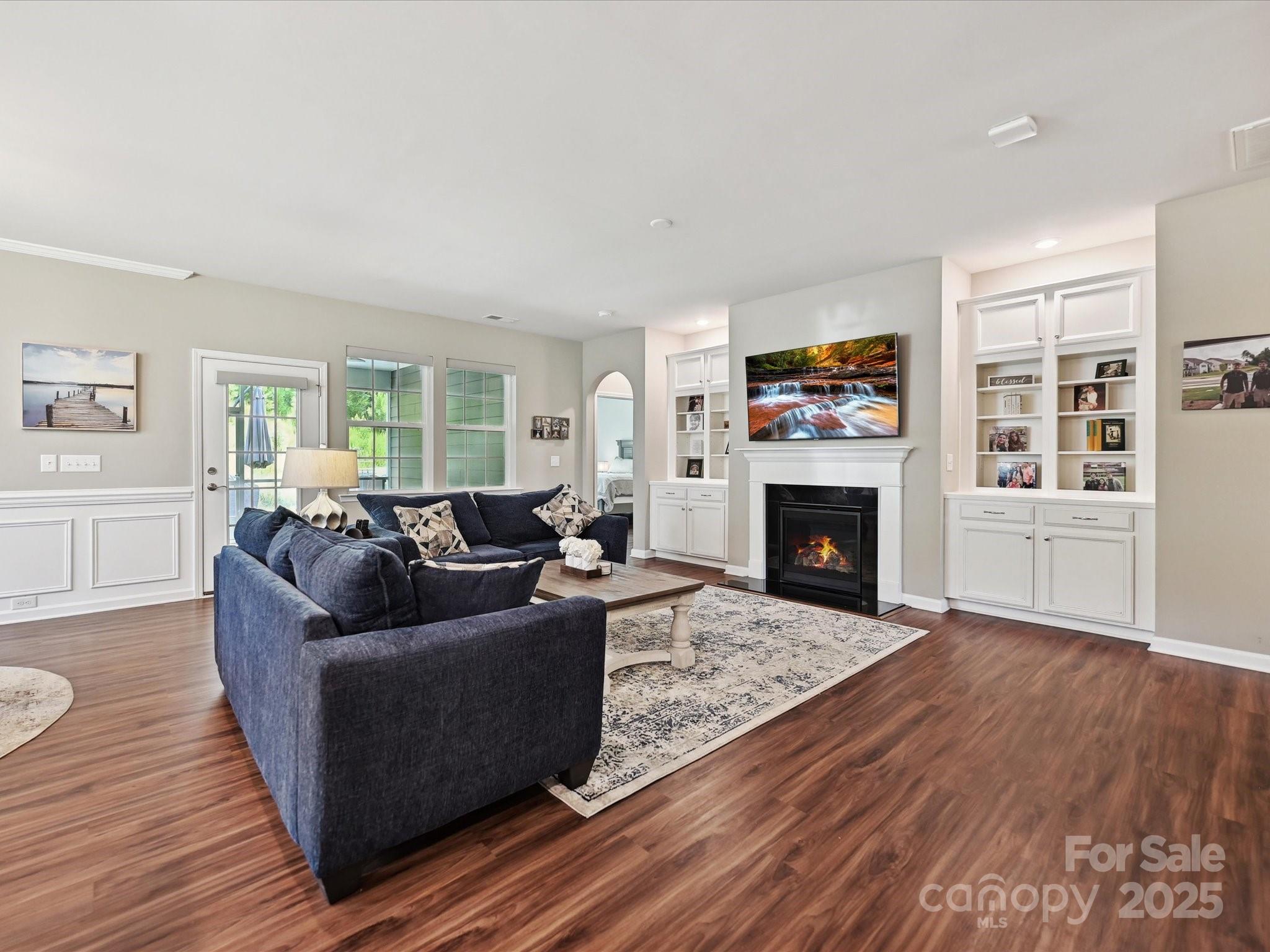 The Palisades - Residential