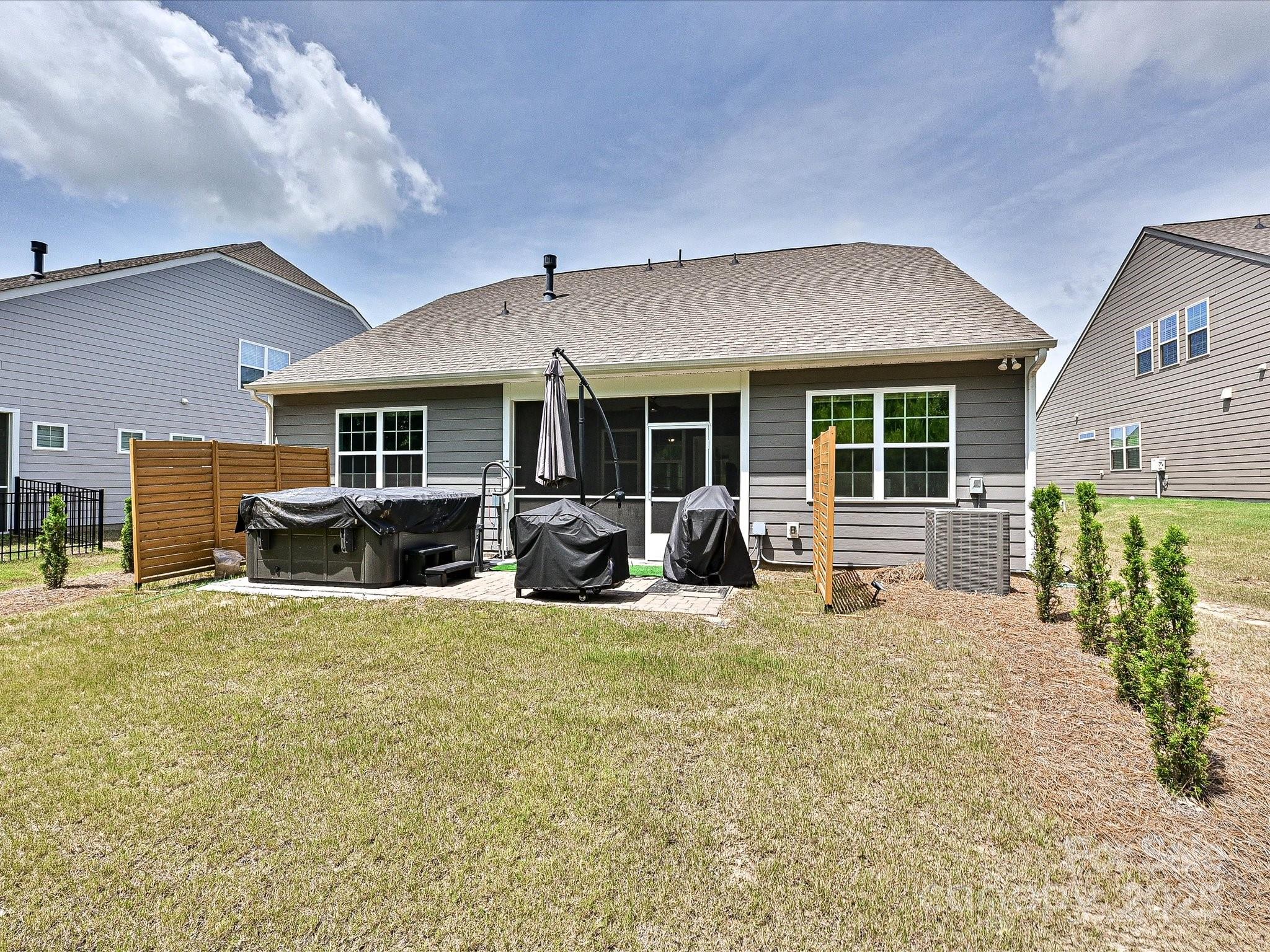 The Palisades - Residential