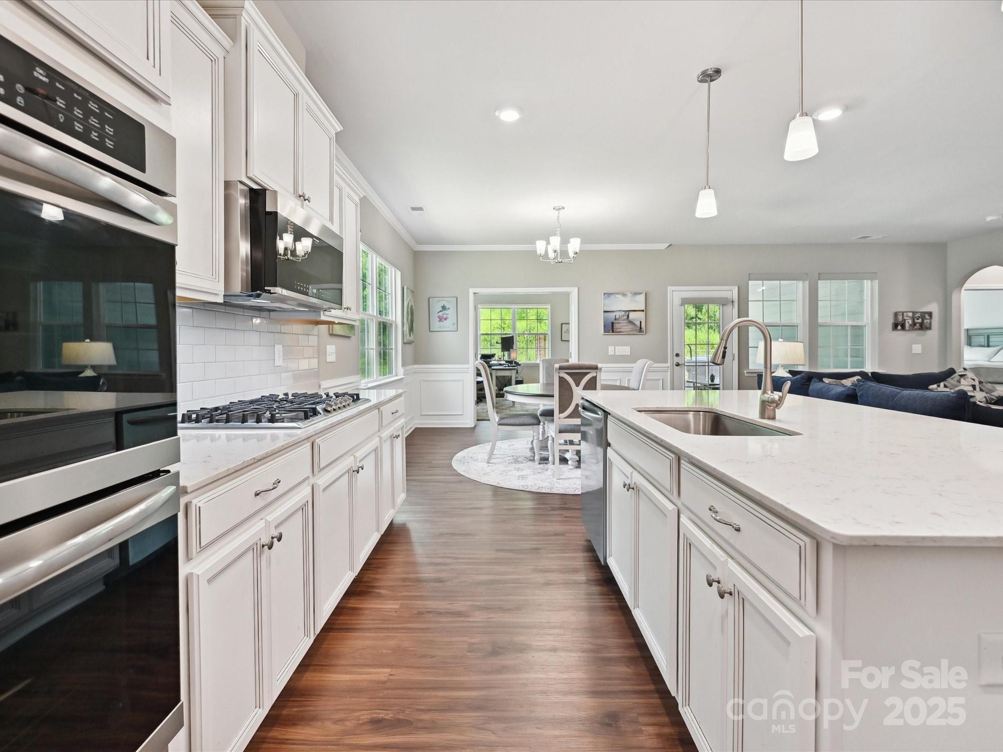 The Palisades - Residential