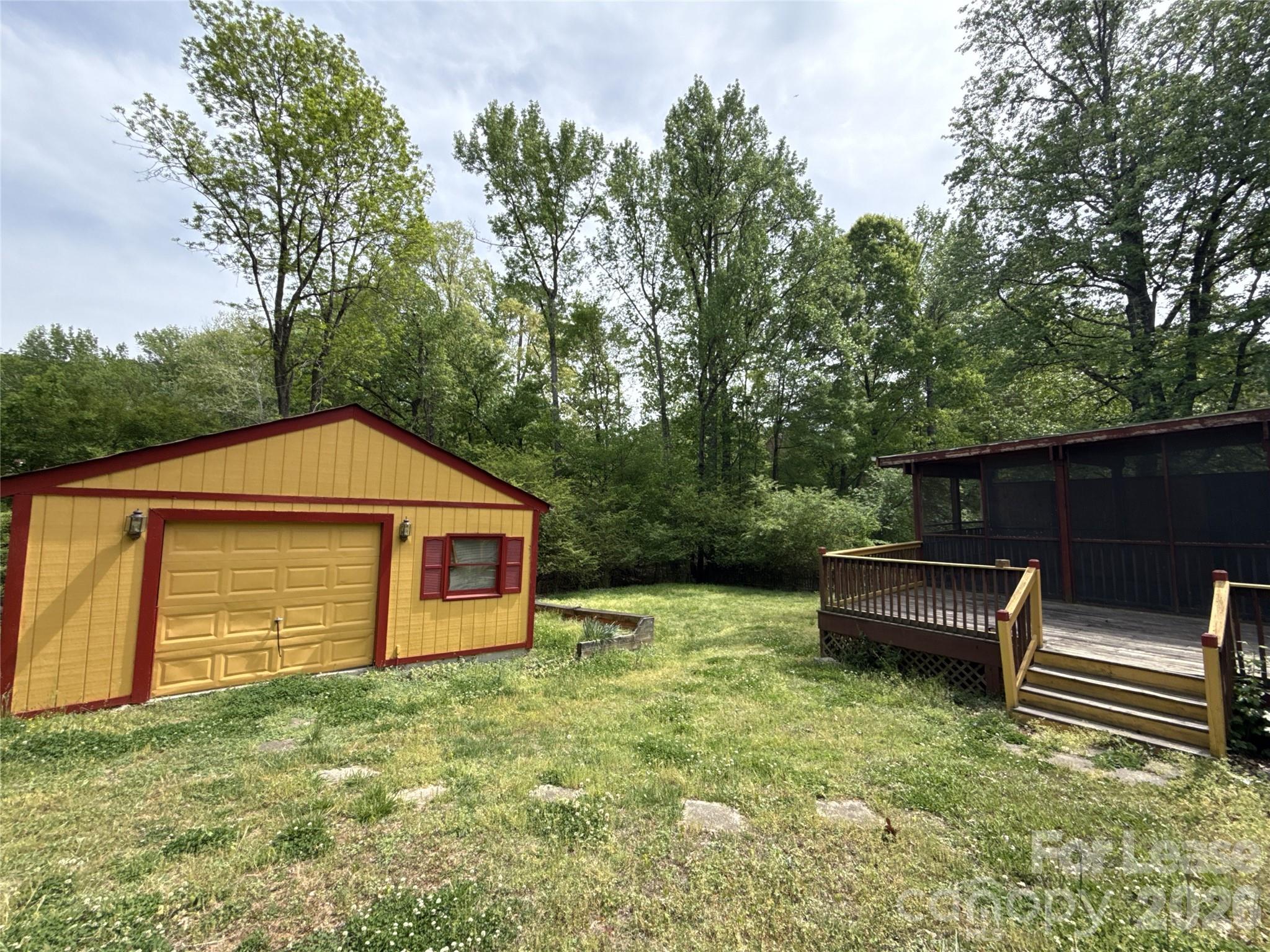 Heritage Woods East - Residential Lease