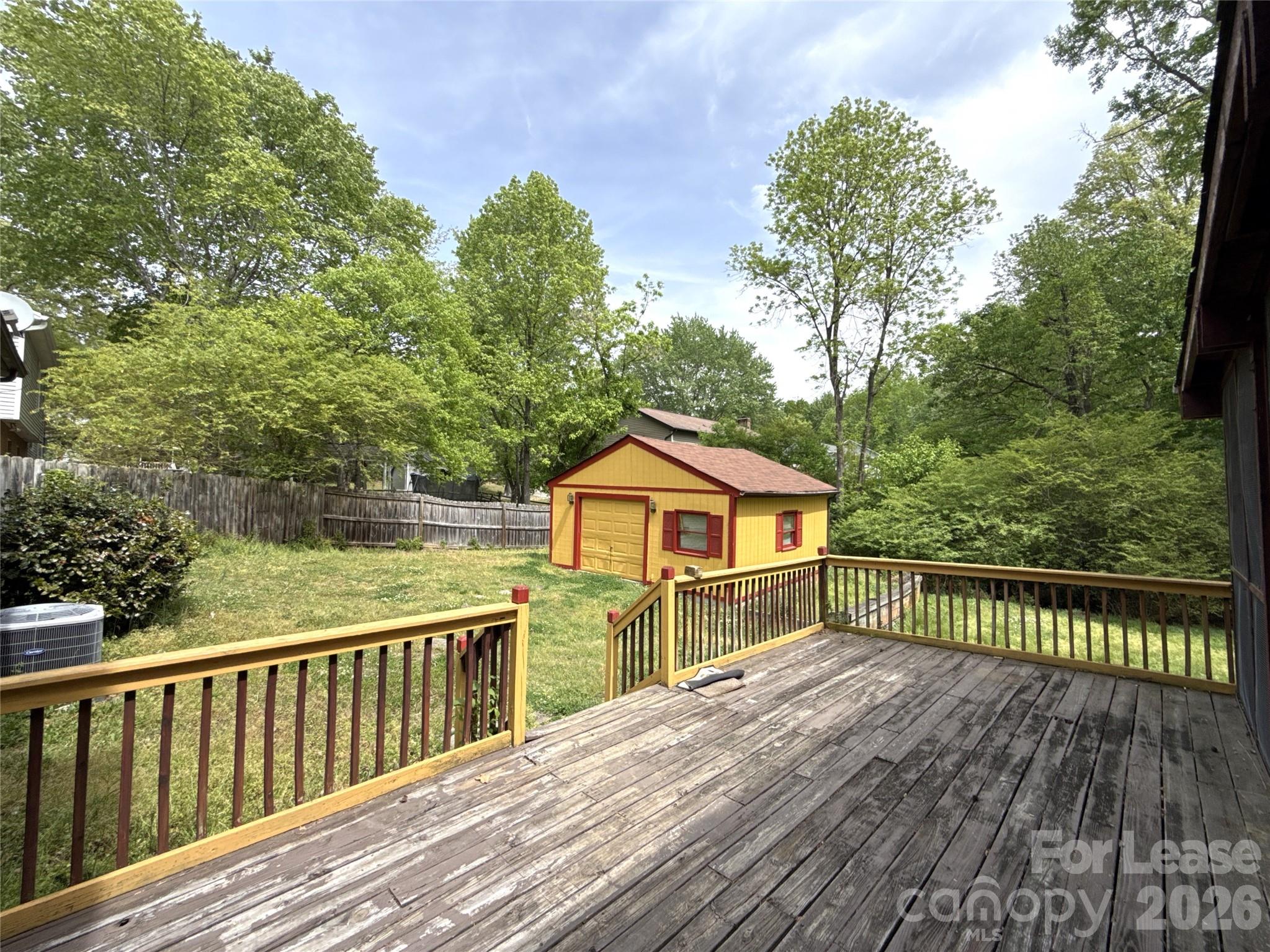 Heritage Woods East - Residential Lease