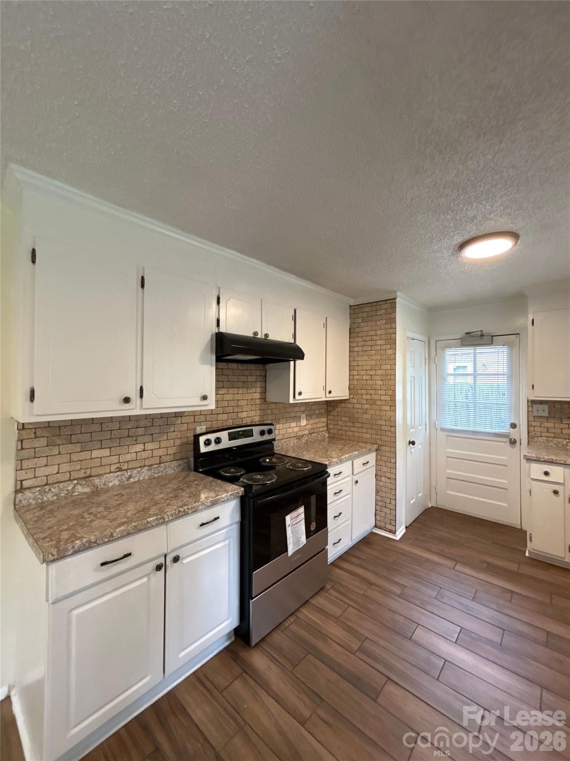 Heritage Woods East - Residential Lease