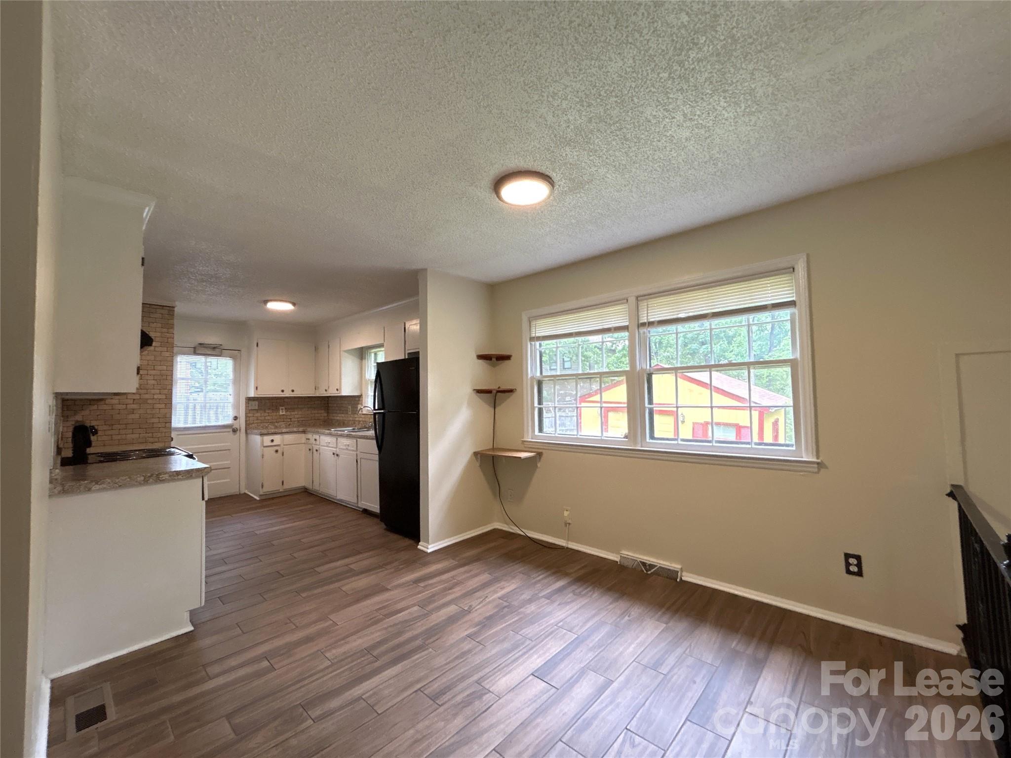 Heritage Woods East - Residential Lease