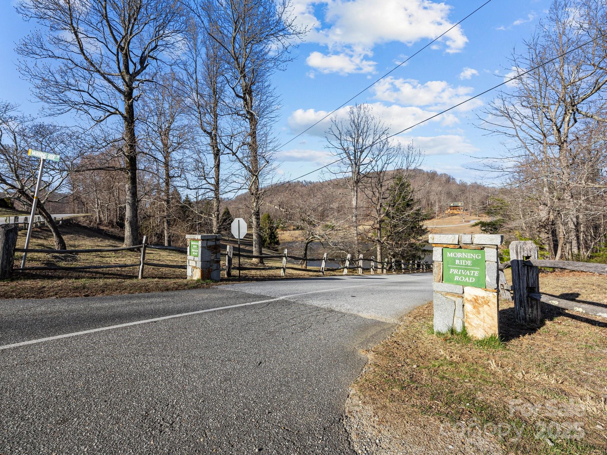 White Oak Mountain - Land