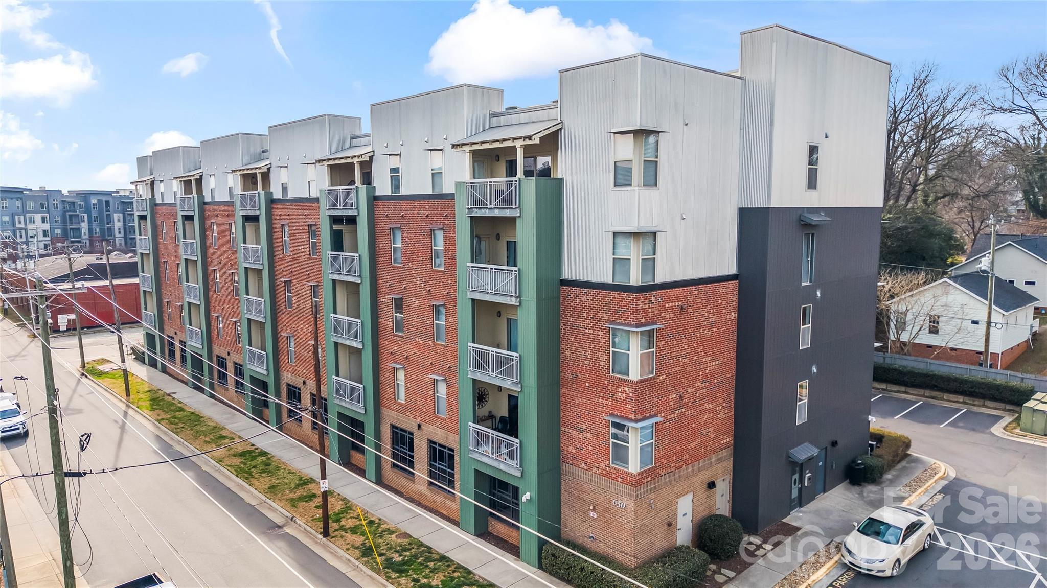 Skybridge Terrace - Residential