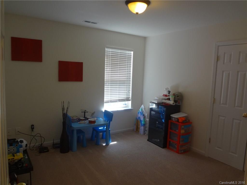 Curtis Pond - Residential