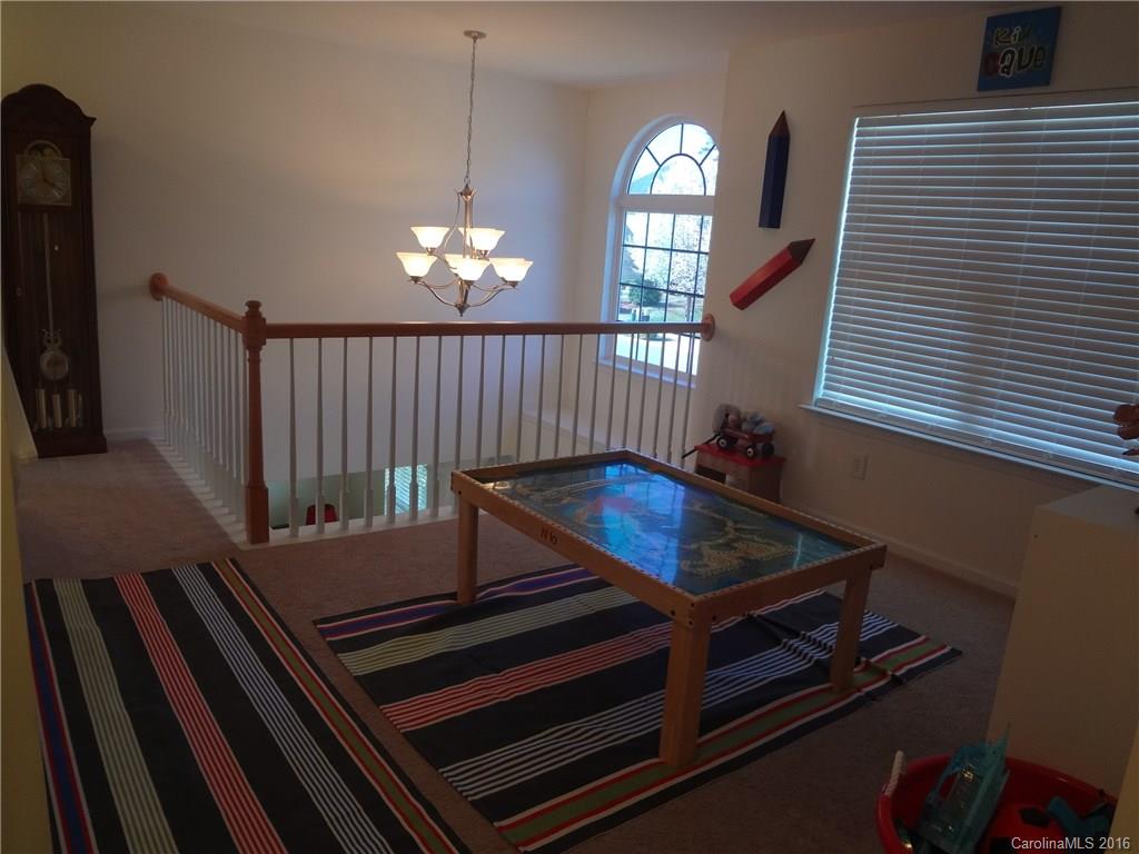 Curtis Pond - Residential