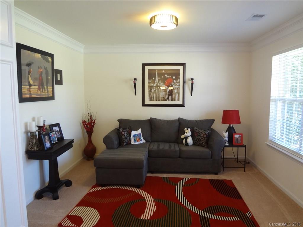 Curtis Pond - Residential