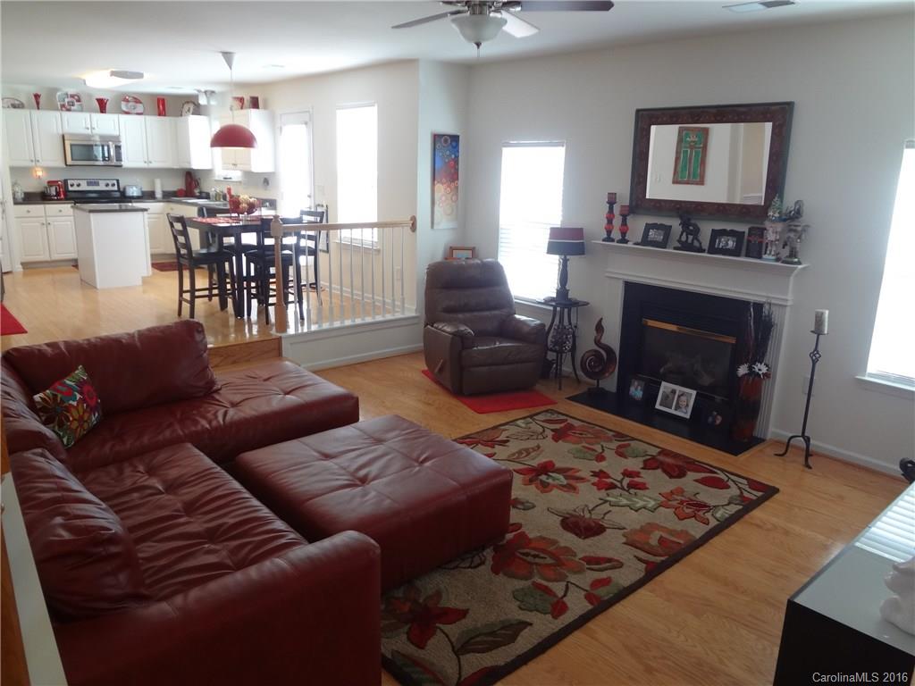 Curtis Pond - Residential