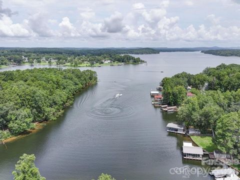 Photo of Lot 9 Emerald Shores Road, Mount Gilead, NC 27306 (MLS # 3730777)