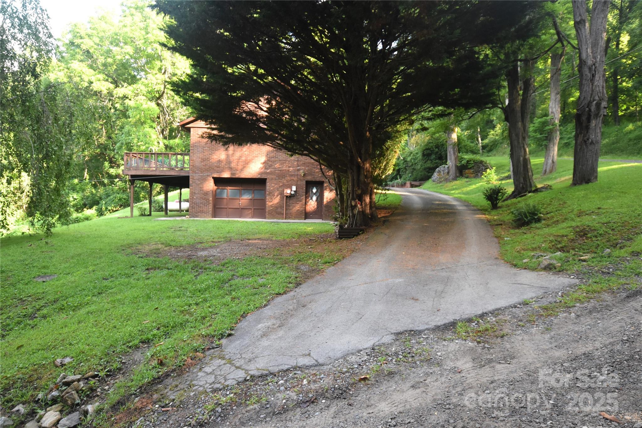 501 Locust Grove Drive