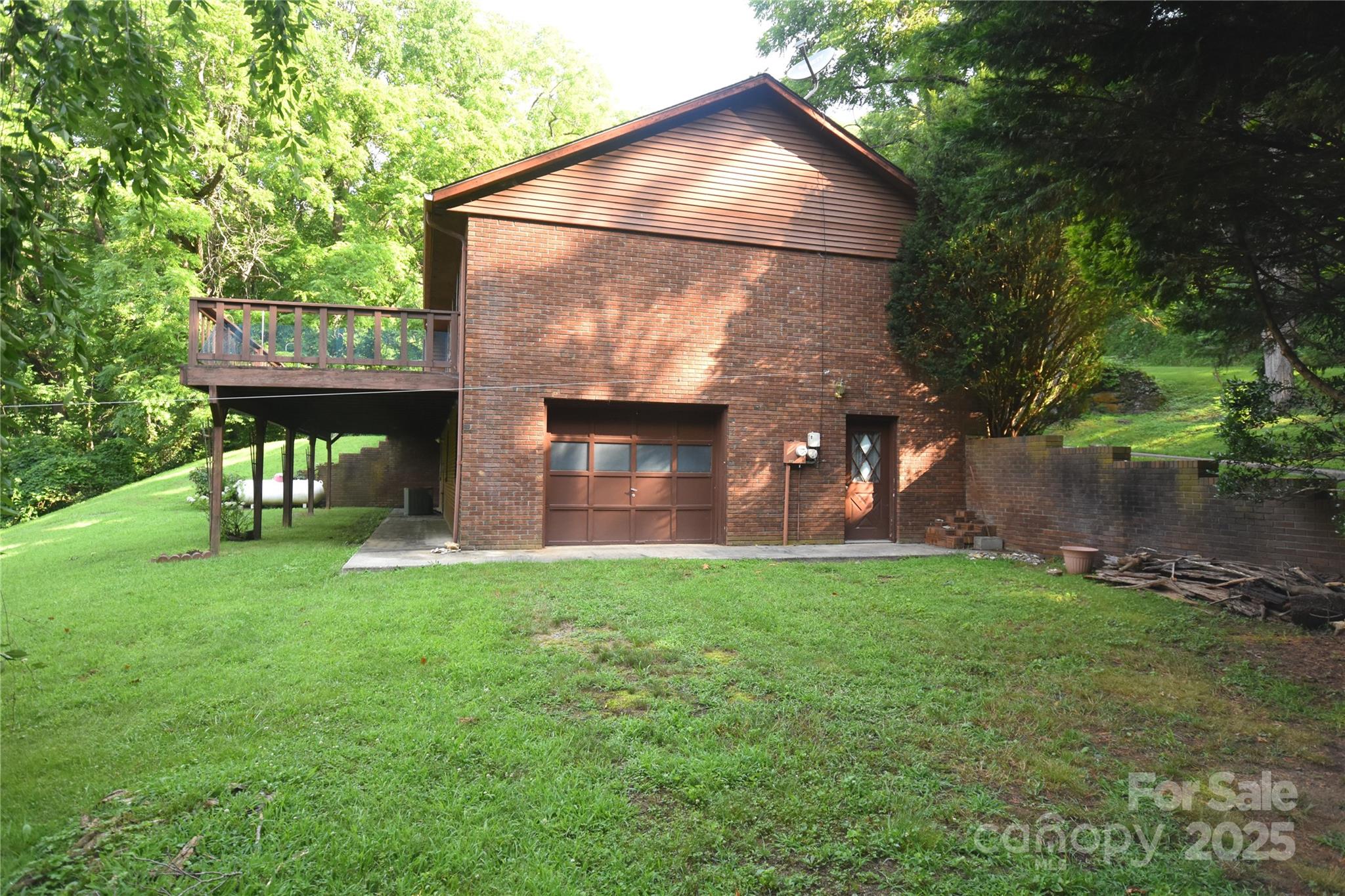 501 Locust Grove Drive
