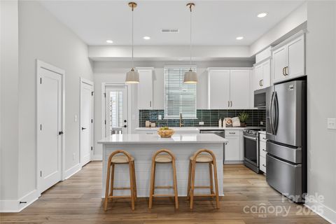 2025 Summey Avenue Charlotte NC 28205