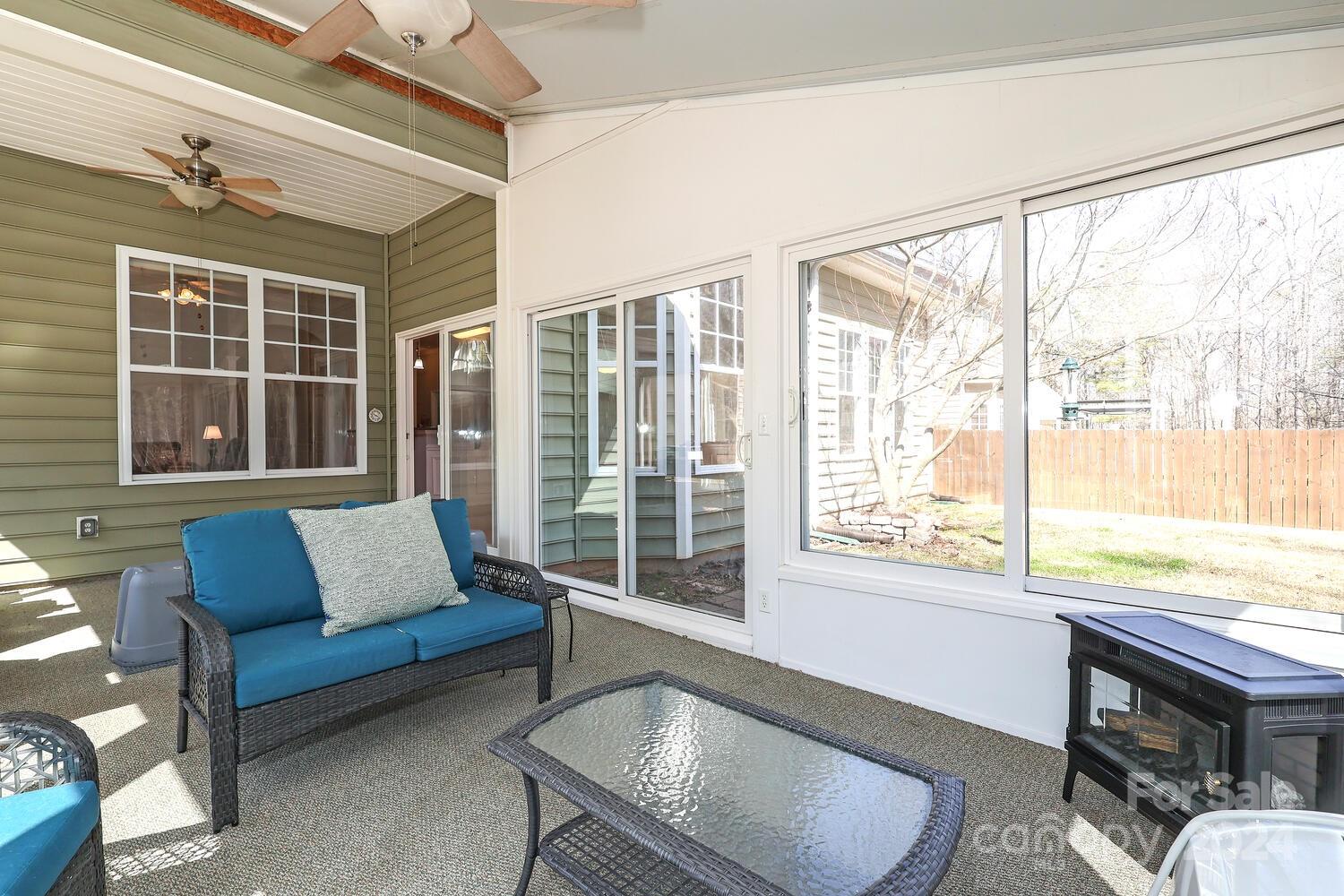 Ridge Pointe - Residential