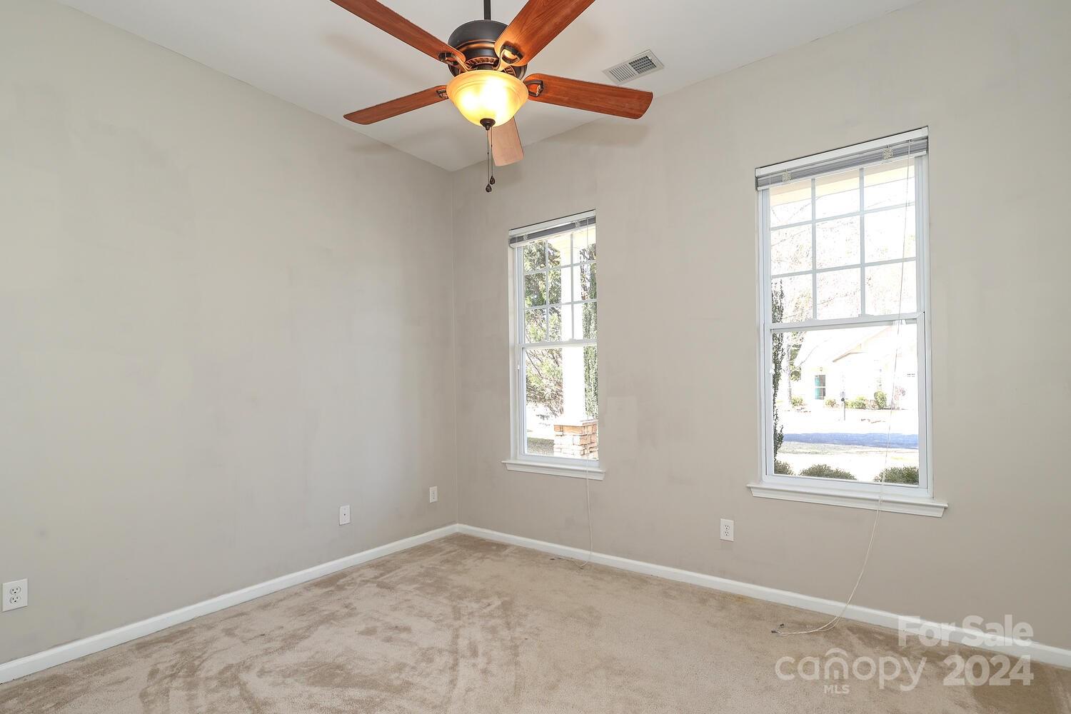 Ridge Pointe - Residential