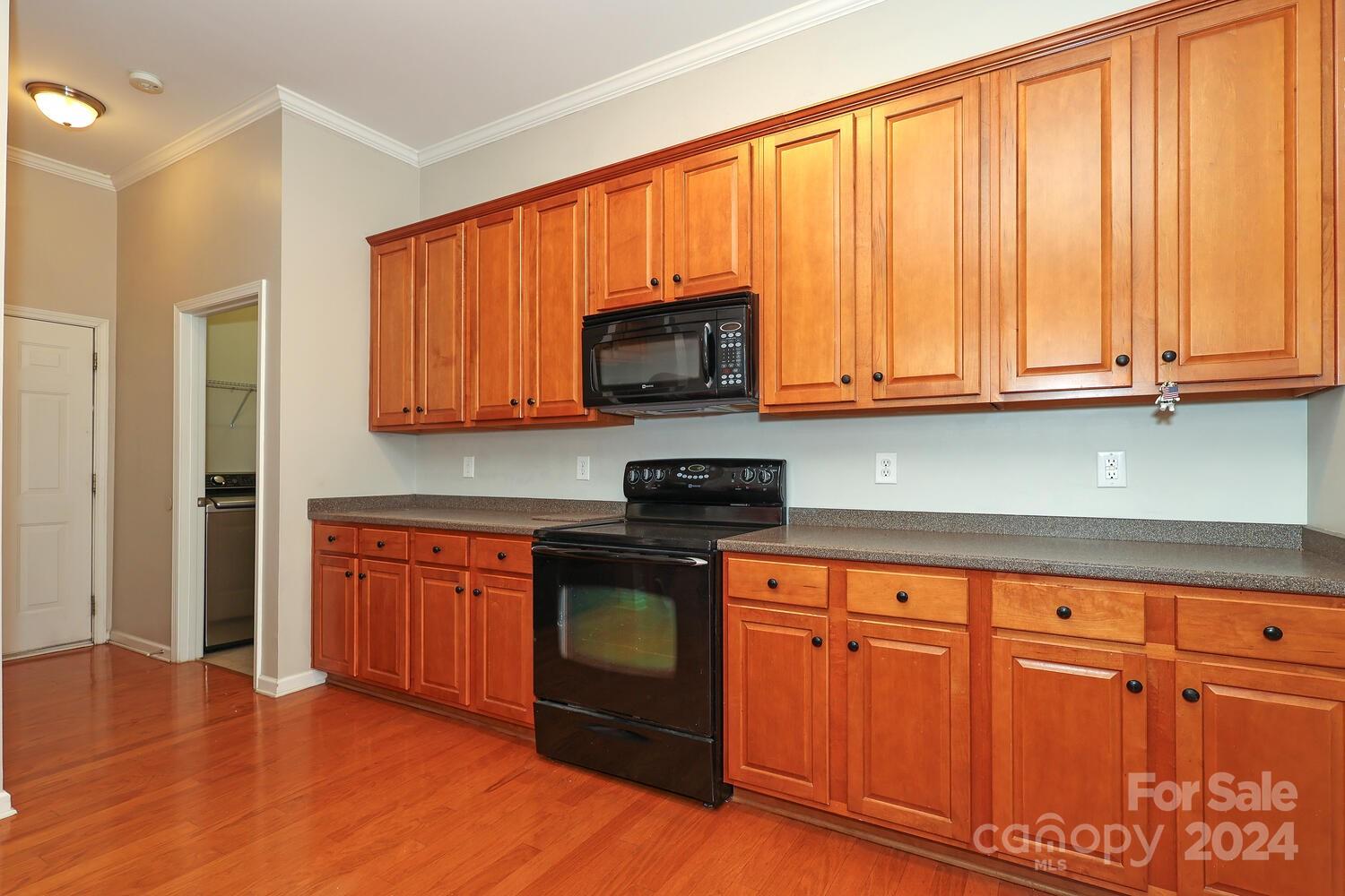 Ridge Pointe - Residential