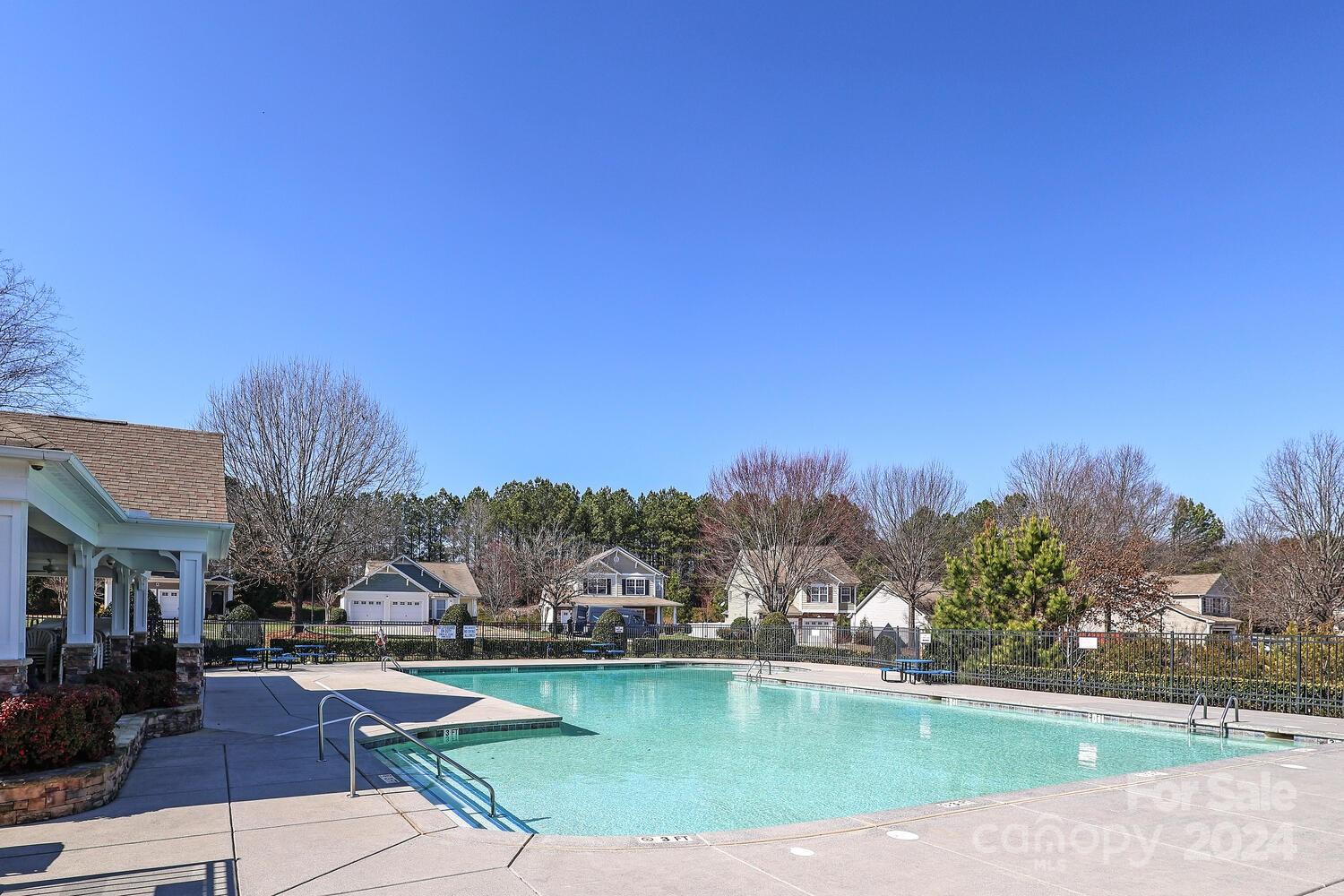 Ridge Pointe - Residential