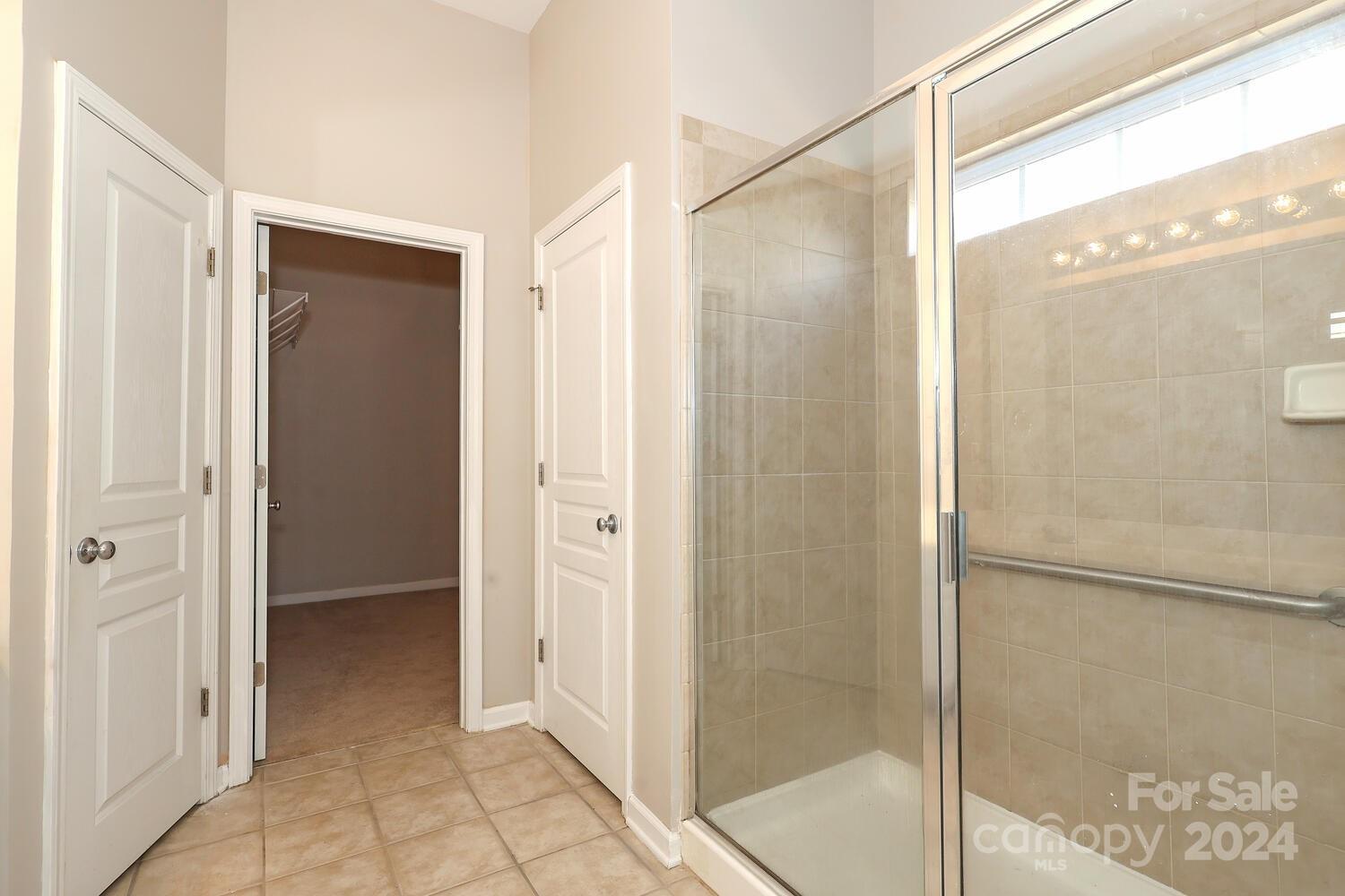 Ridge Pointe - Residential