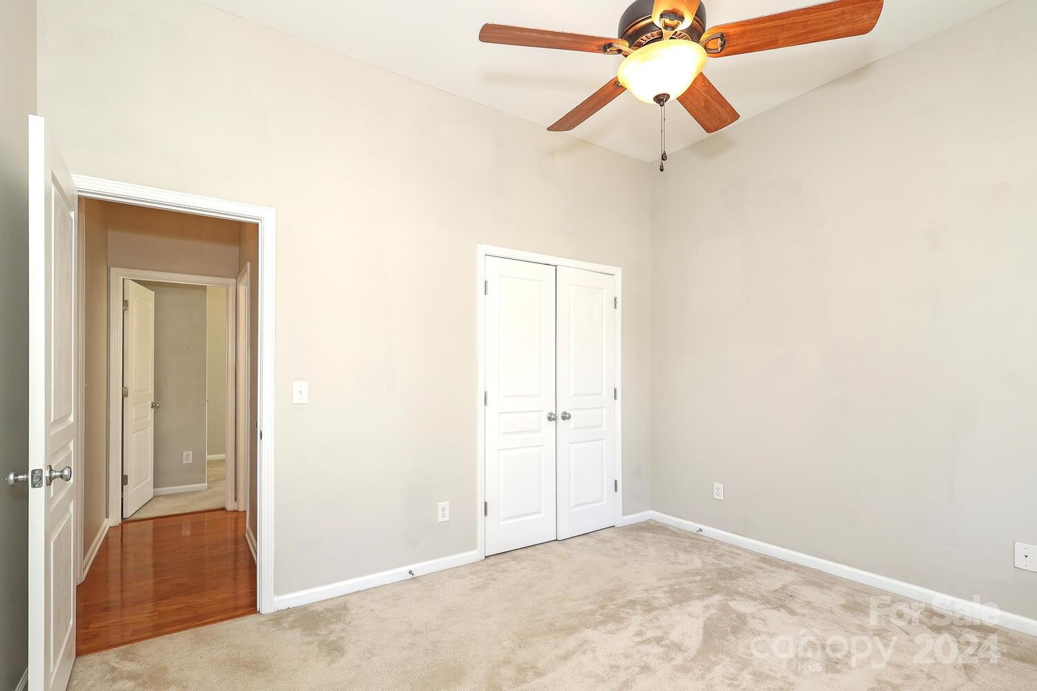 Ridge Pointe - Residential