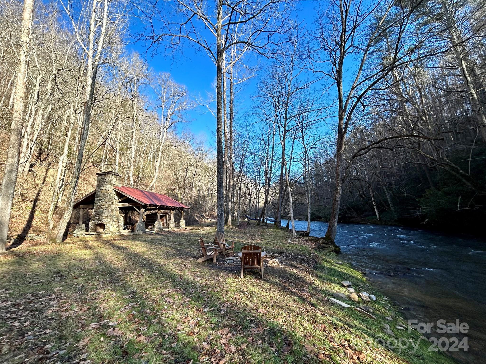 Big Laurel Mountain - Land