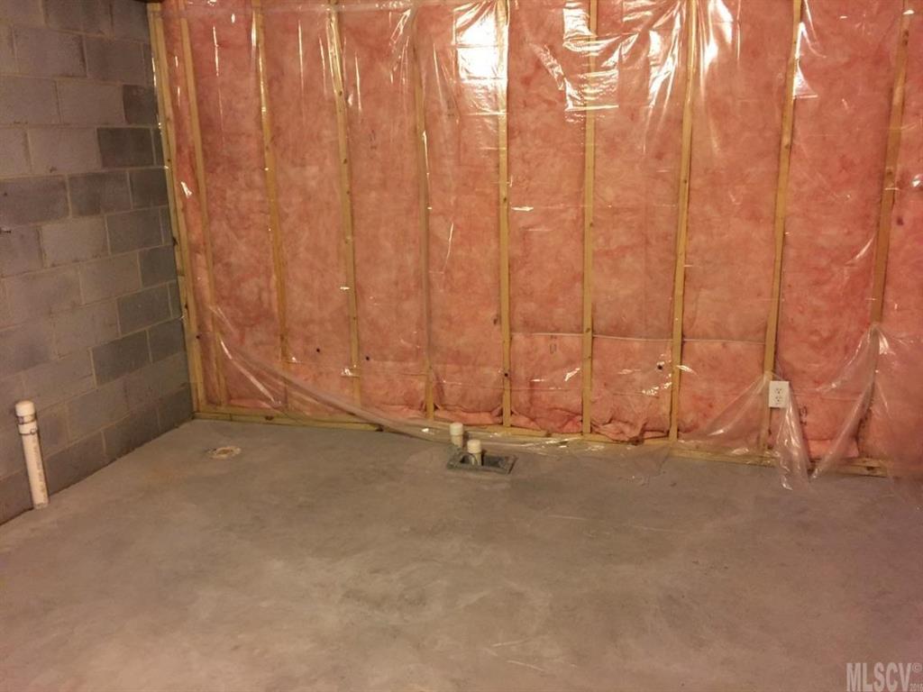 Pine Meadows - Residential