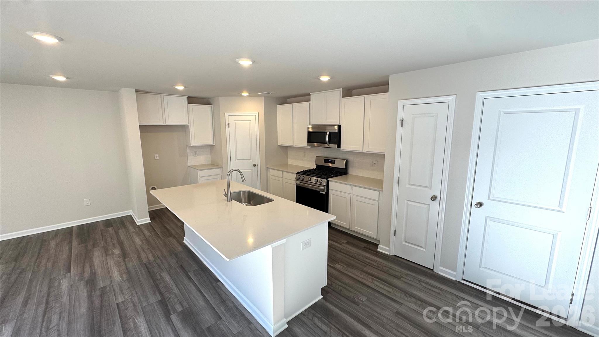 3307 Crawford Avenue