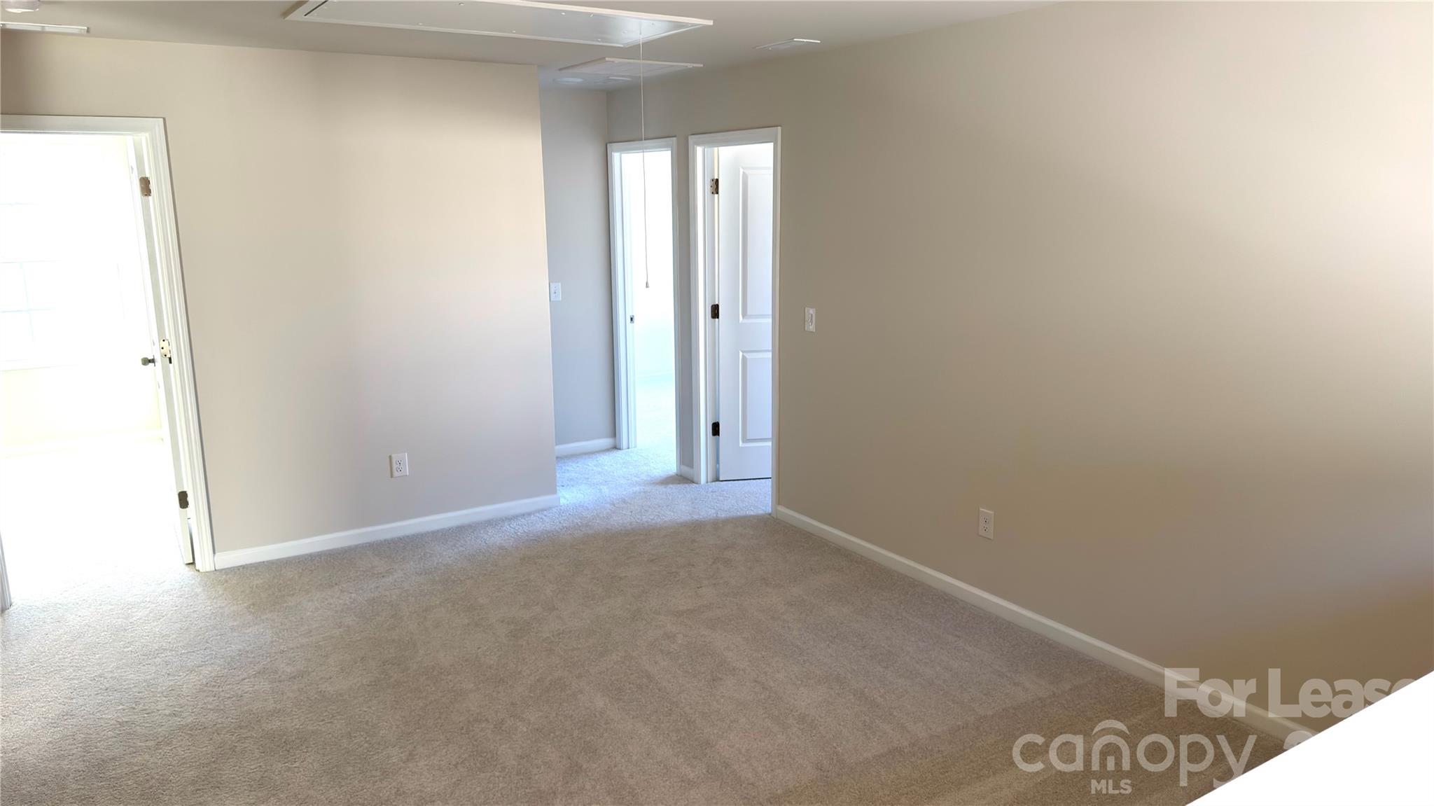 3307 Crawford Avenue