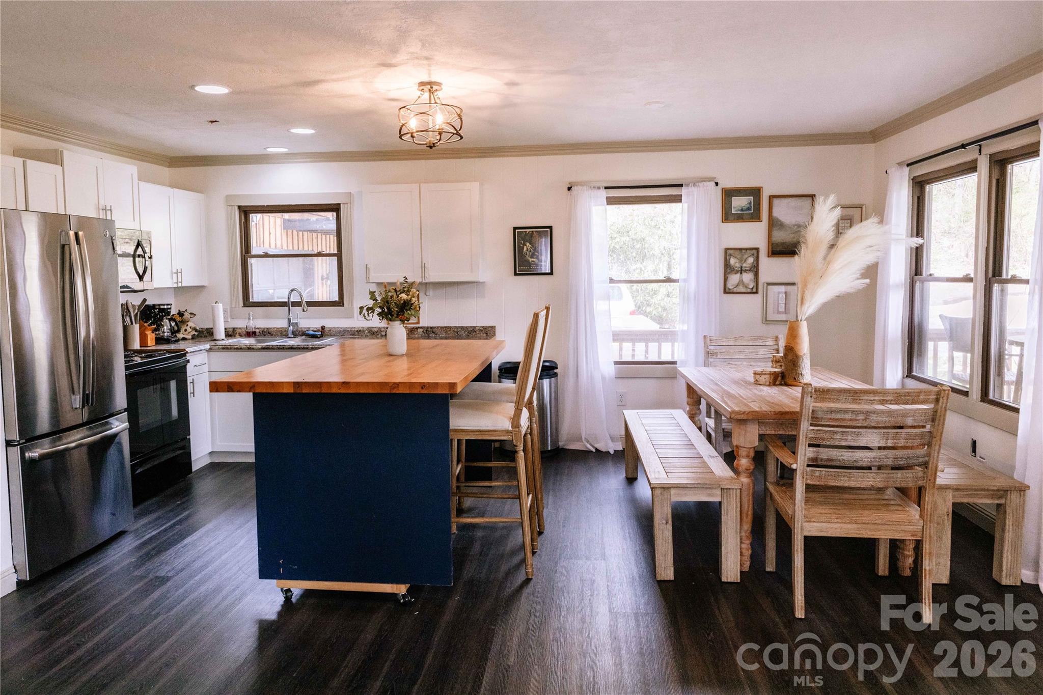 Forest Hills - Residential