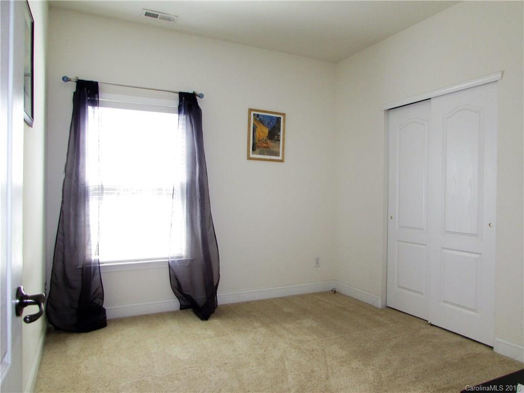 English Trails - Residential