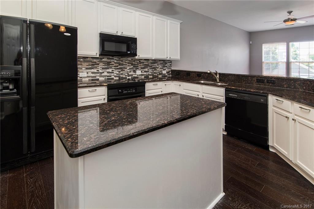 Birkdale Village - Residential