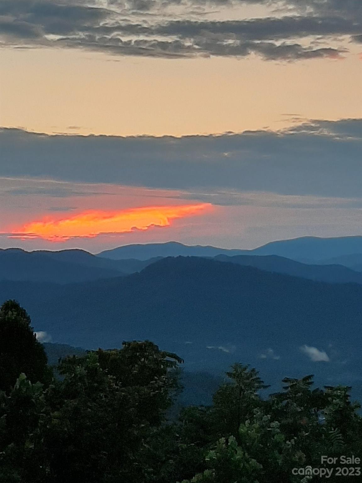 Gateway Mountain - Residential