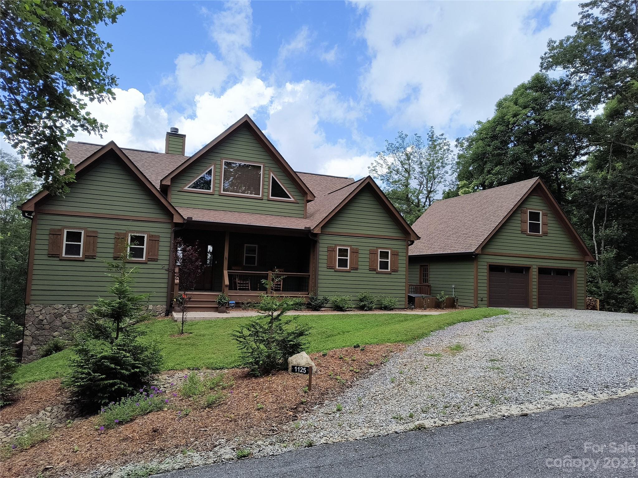 Gateway Mountain - Residential