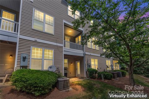 A home in Huntersville