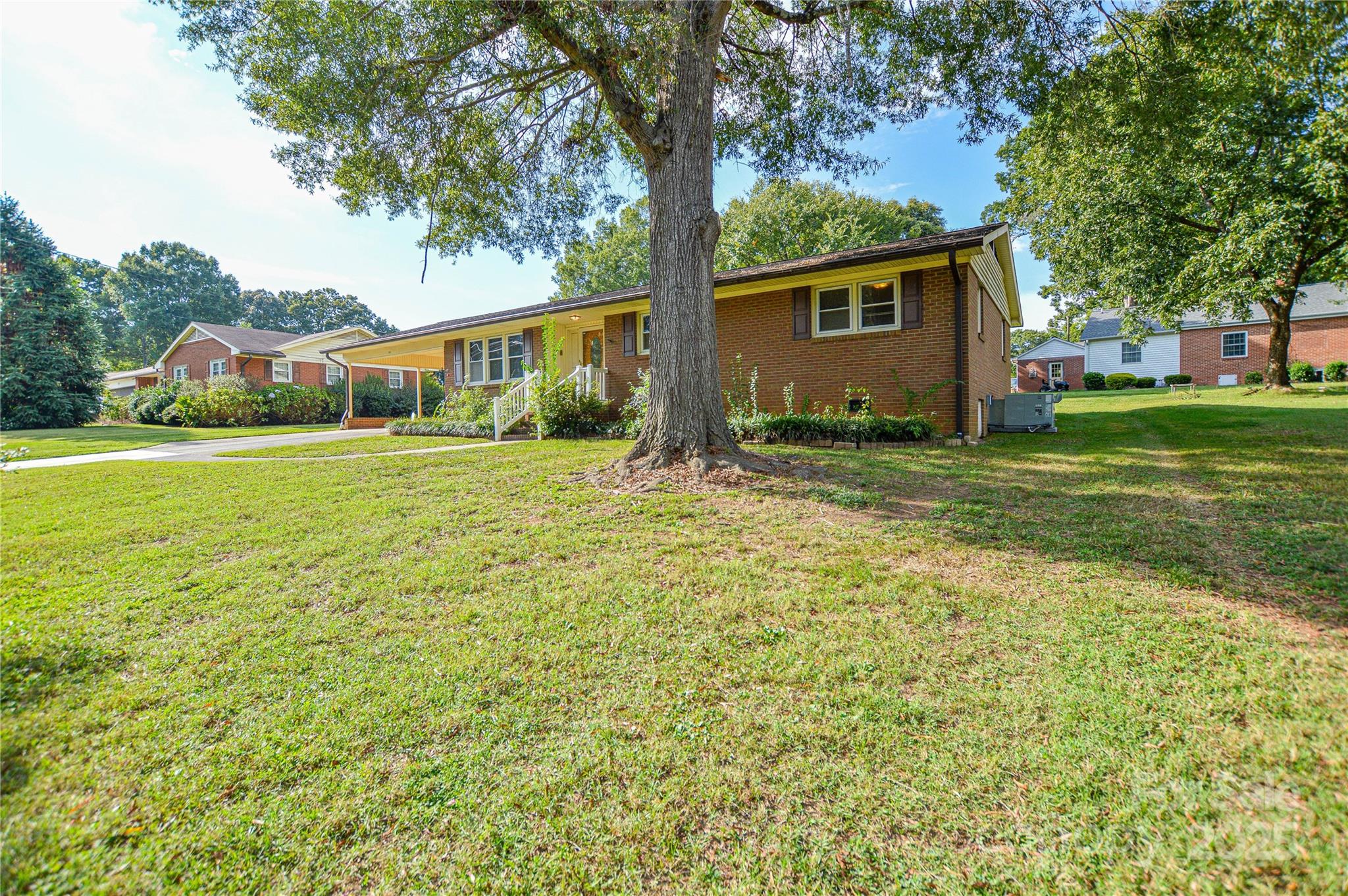 111 Landmark Drive