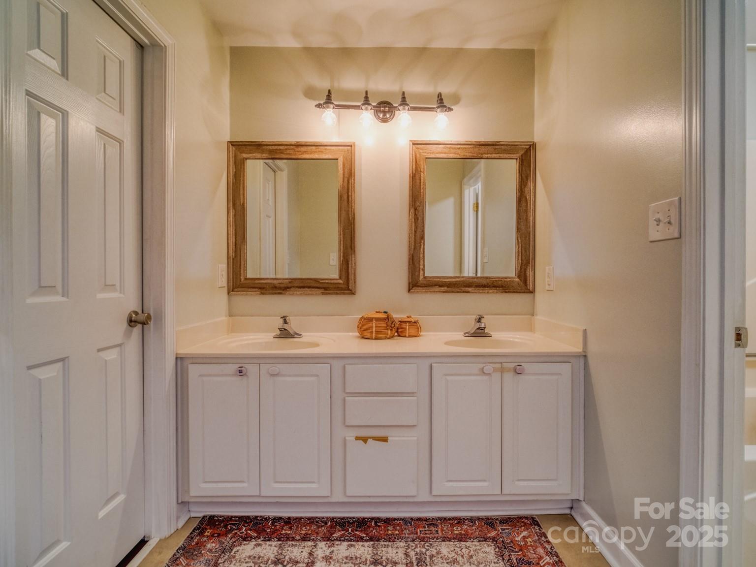 Lineberger Place - Residential