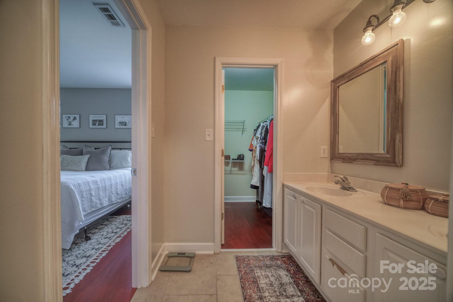 Lineberger Place - Residential