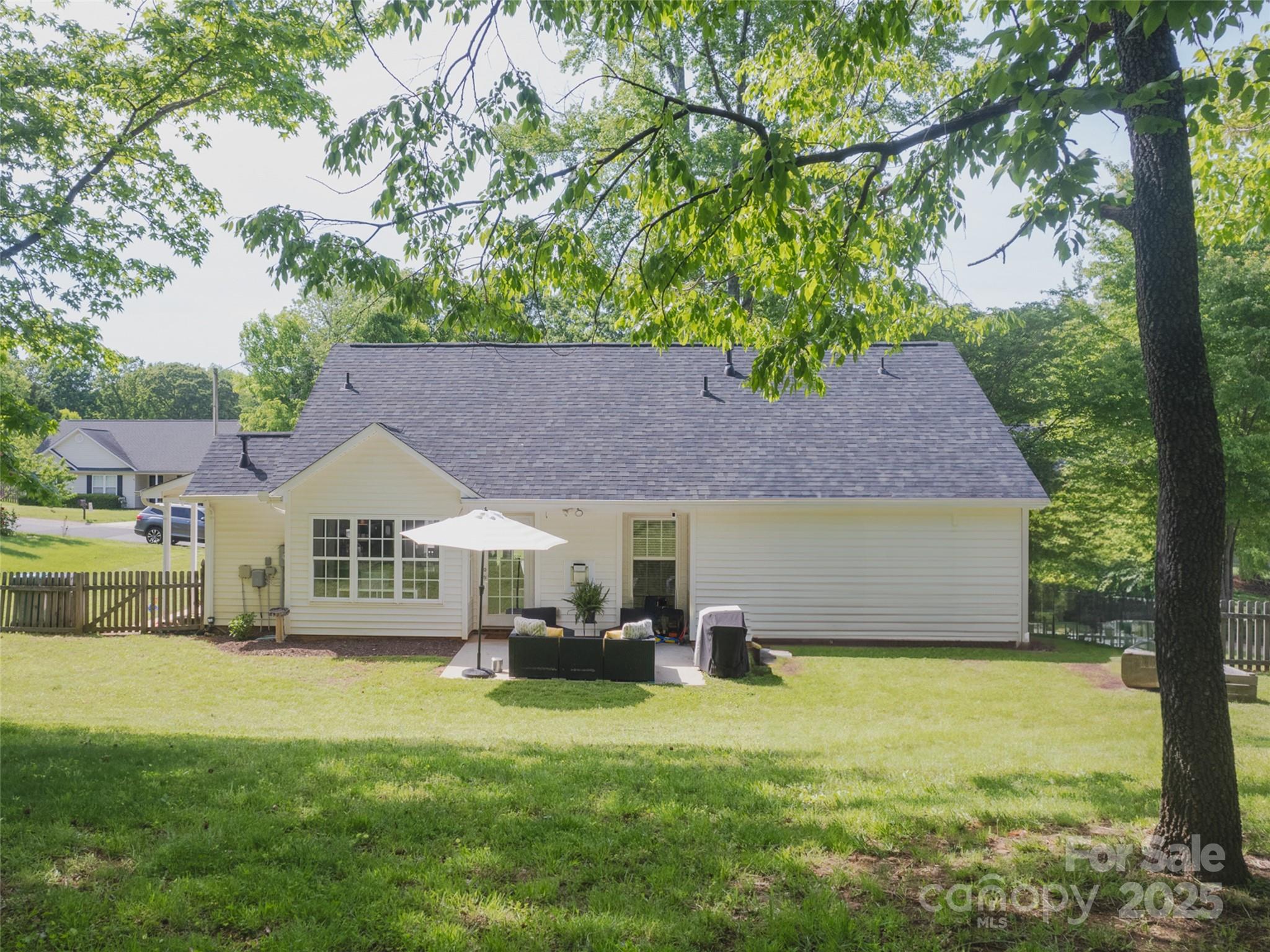 Lineberger Place - Residential