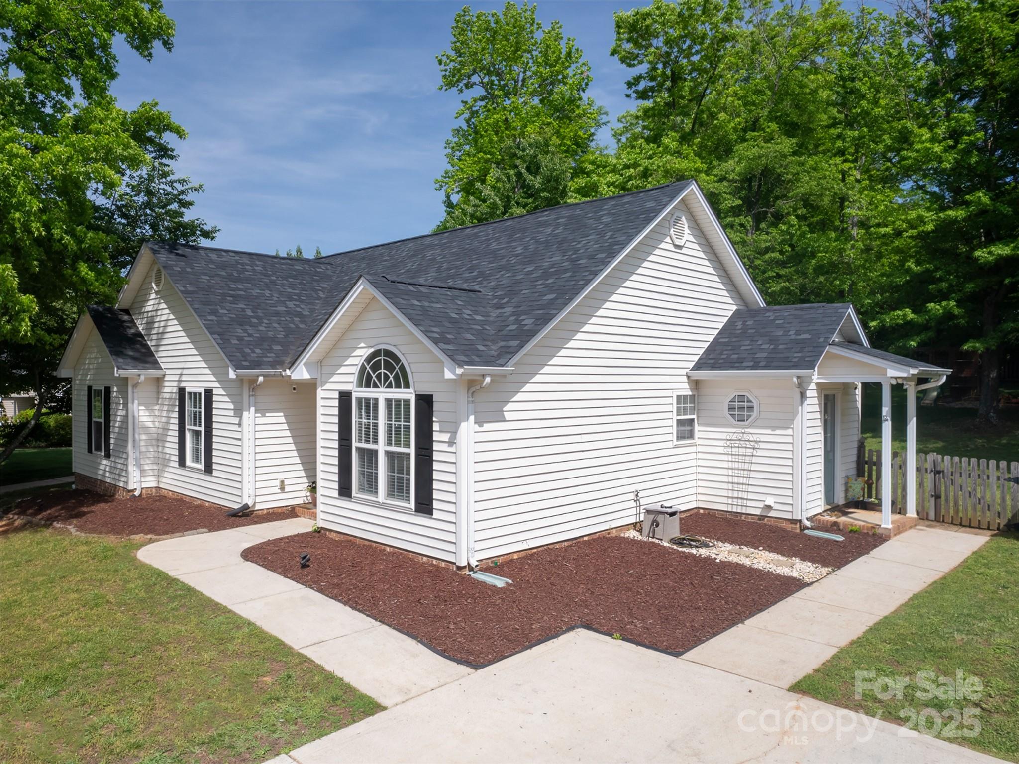 Lineberger Place - Residential