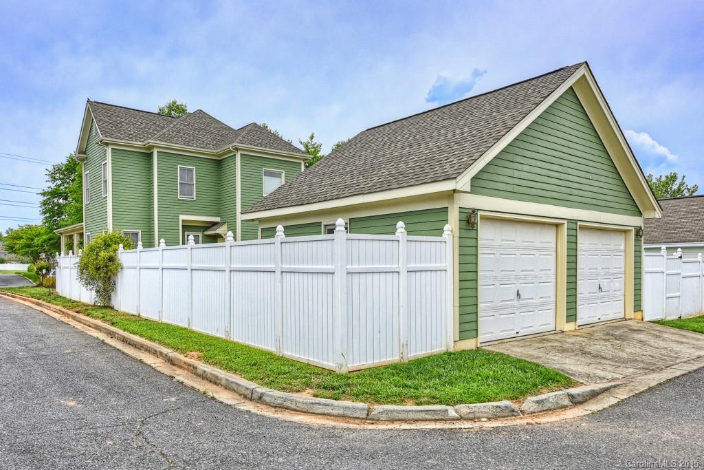 Baxter Village - Residential